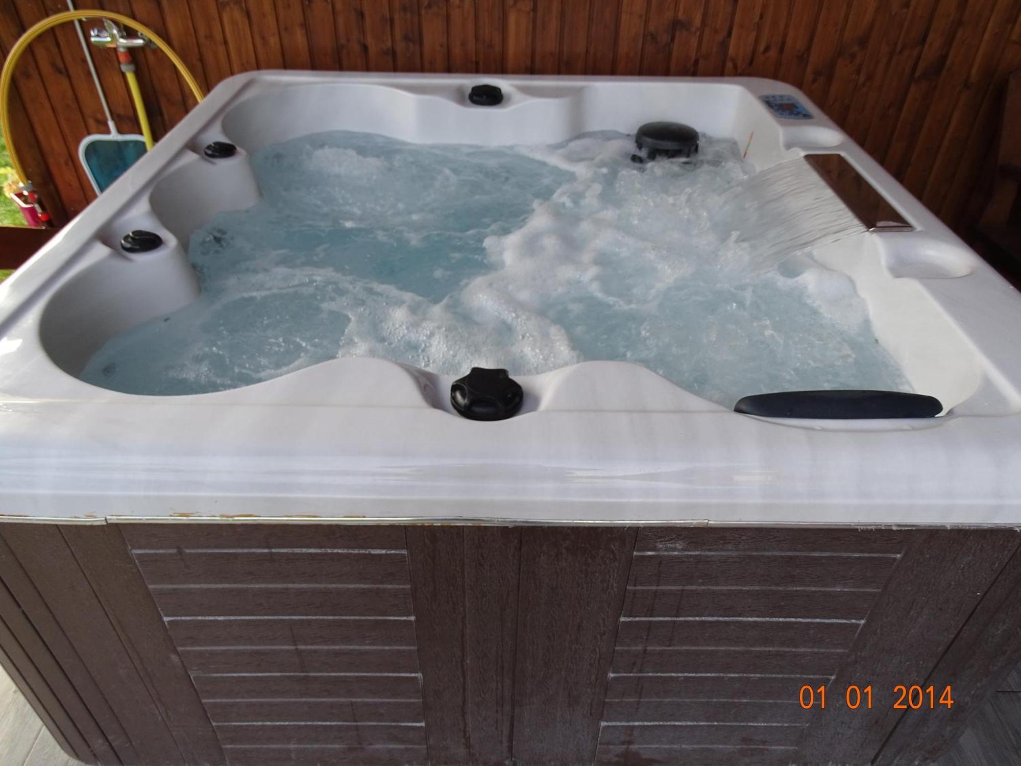 Le Chalet Au Vieux Vignoble Avec Espace Sauna Et Jacuzzi Bouxwiller  Εξωτερικό φωτογραφία